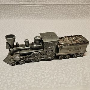 1974 Banthrico General W. & A.A.R. Steam Engine & Tender Train Bank